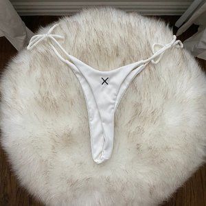 Boutine LA White Ribbed Hi Beachy Bottoms